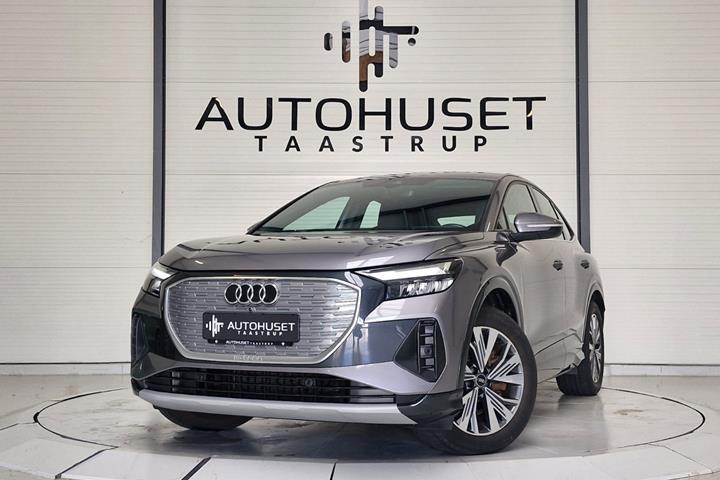 Grå Audi Q4 e-tron fra 2022