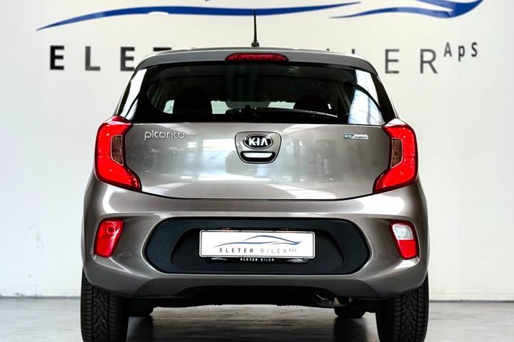 Grå Kia Picanto fra 2018