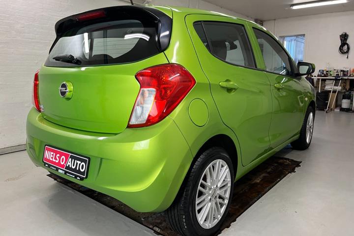 Grøn Opel Karl fra 2016
