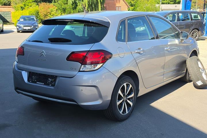 Sølv Citroën C4 fra 2018