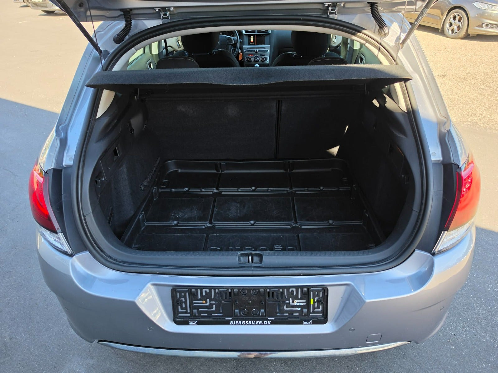 Sølv Citroën C4 fra 2018