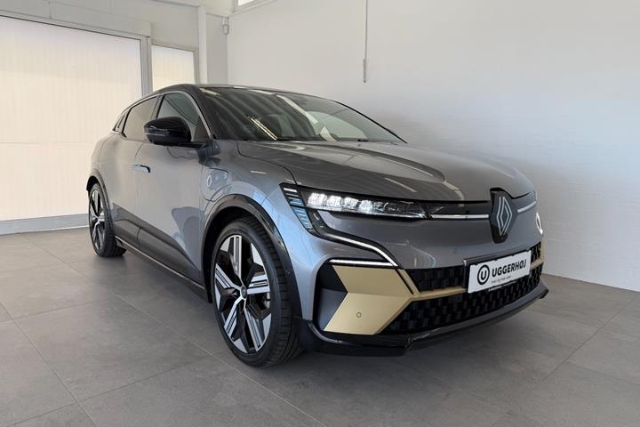 Grå Renault Megane E-Tech fra 2022