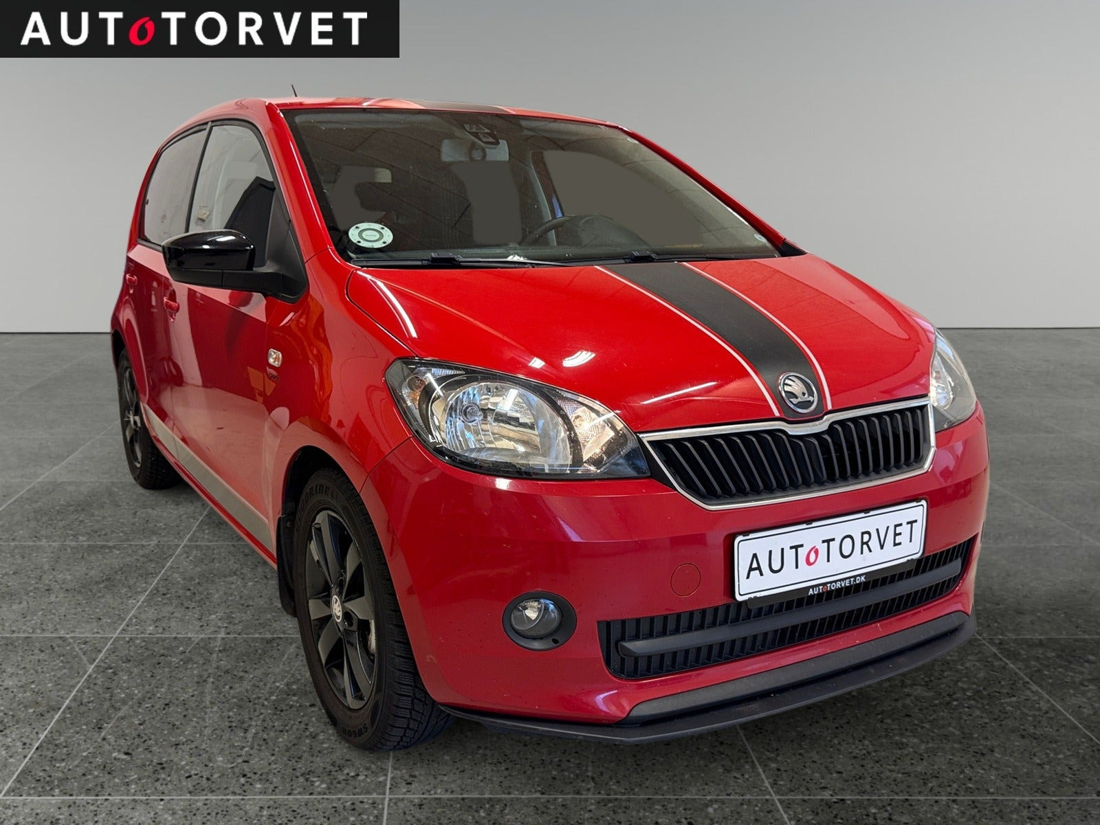 Rød Skoda Citigo fra 2014