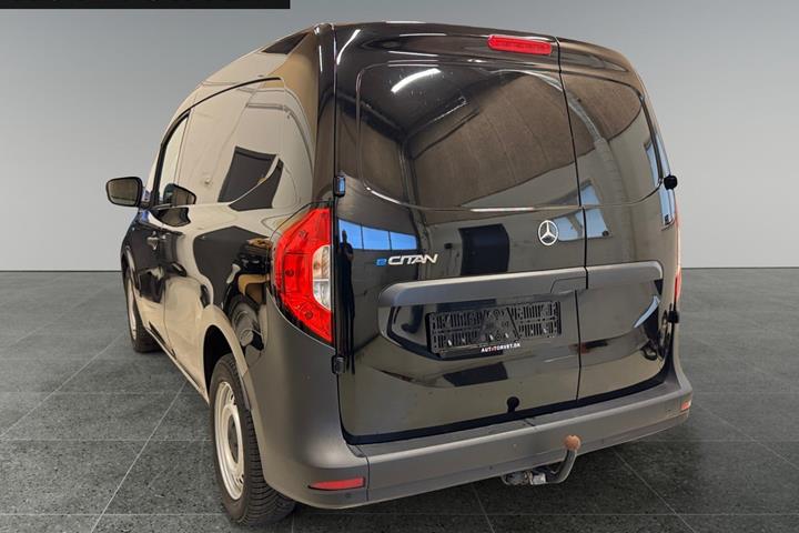 Sort Mercedes eCitan fra 2024
