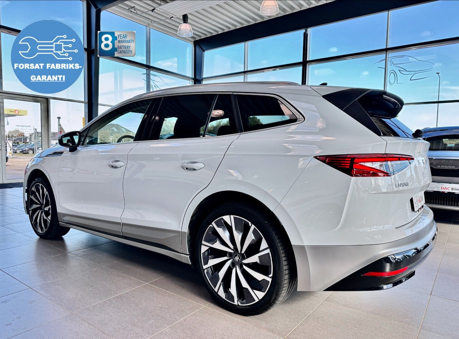 Hvid Skoda Enyaq fra 2026