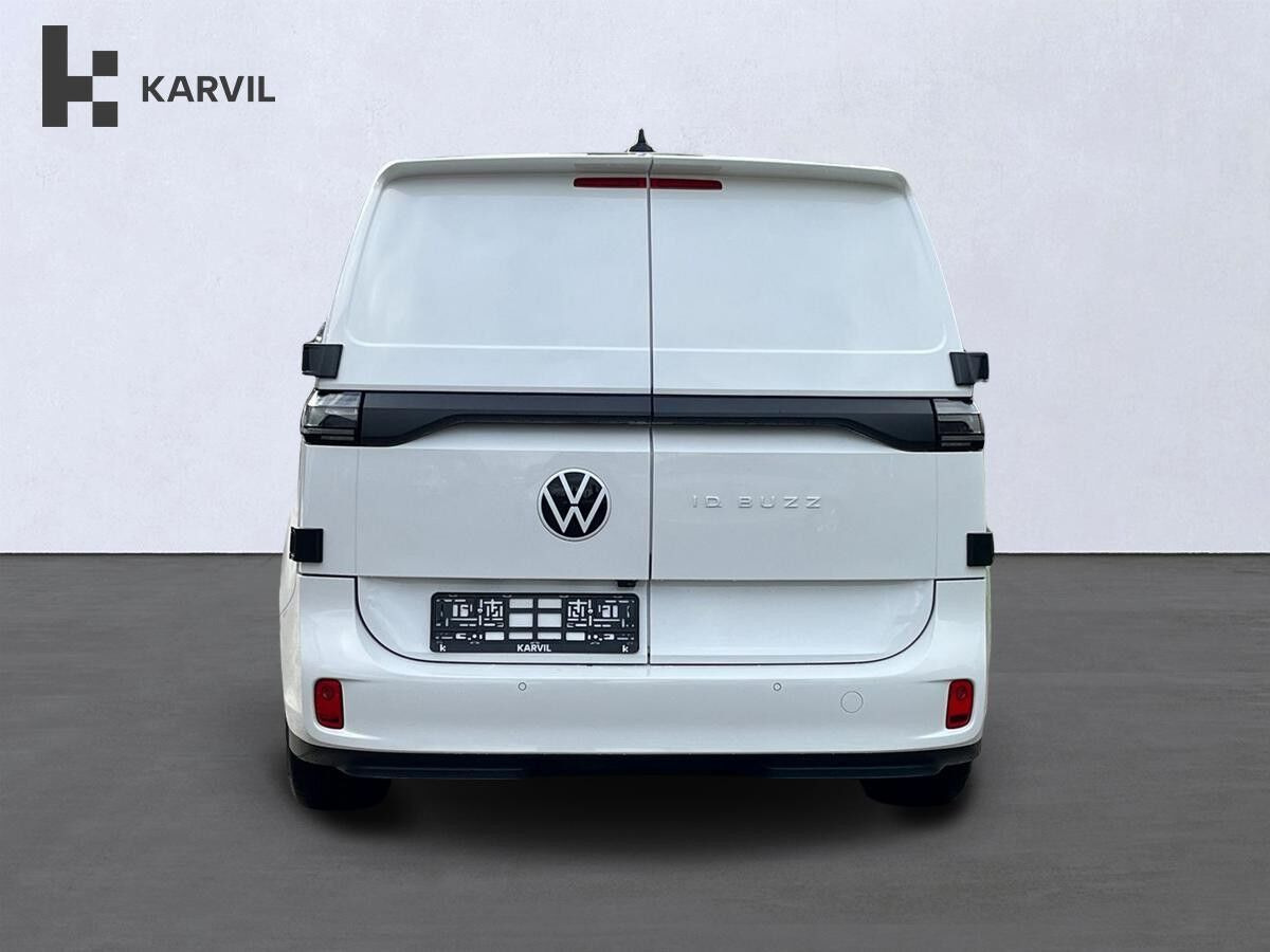 Hvid VW ID.Buzz fra 2025
