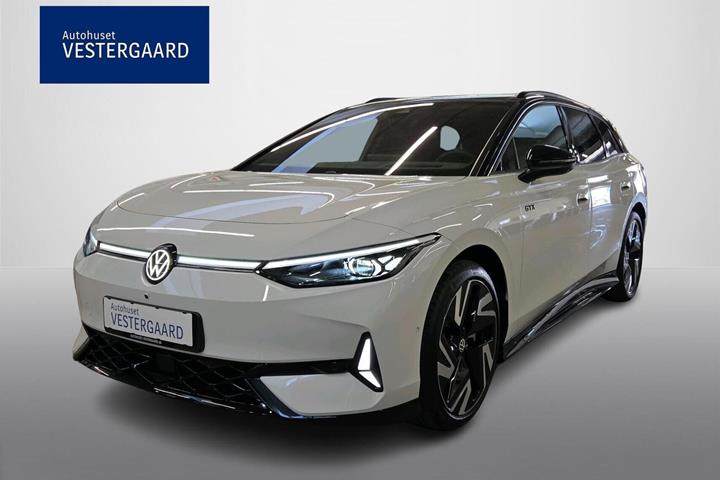 Hvid VW ID.7 fra 2026 set udefra
