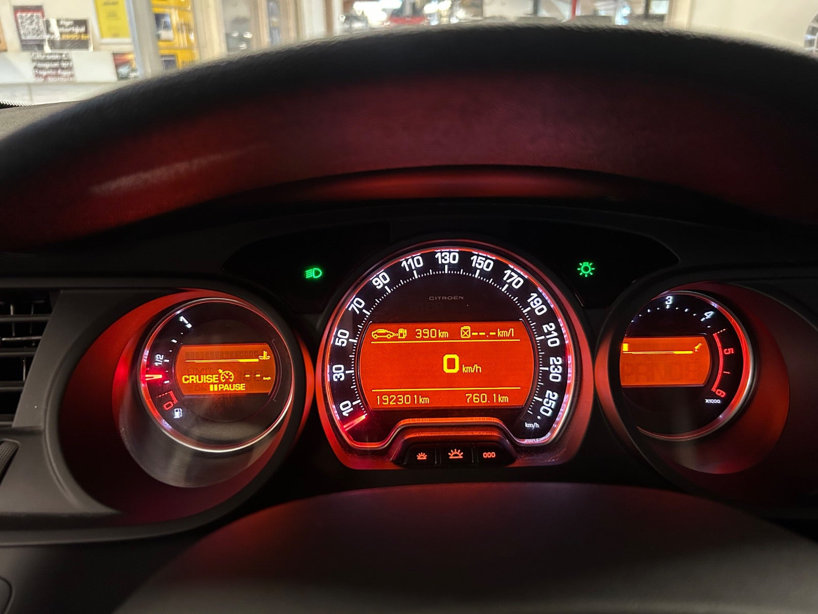 Grå Citroën C5 fra 2010