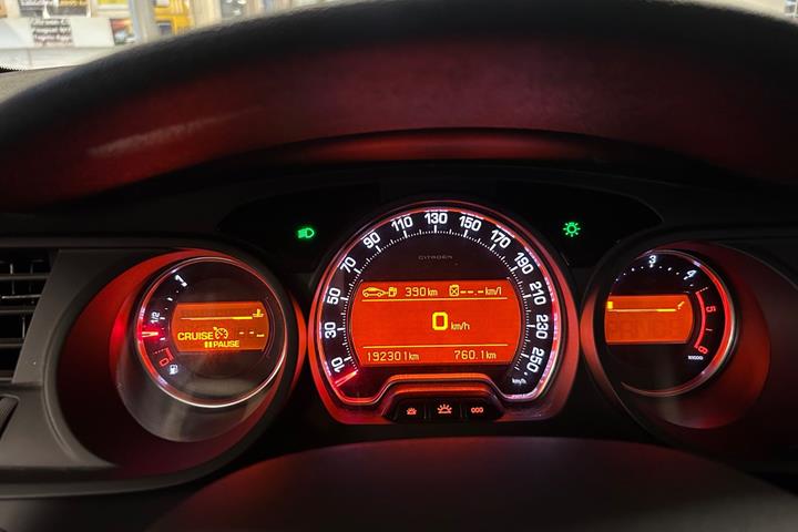 Grå Citroën C5 fra 2010