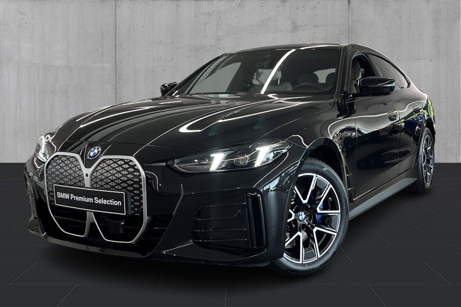 Sort BMW i4 fra 2025