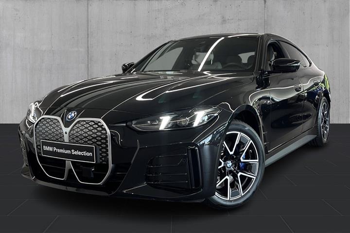 Sort BMW i4 fra 2025