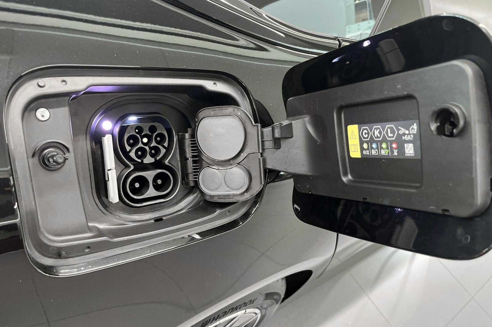 Sort BMW i4 fra 2025