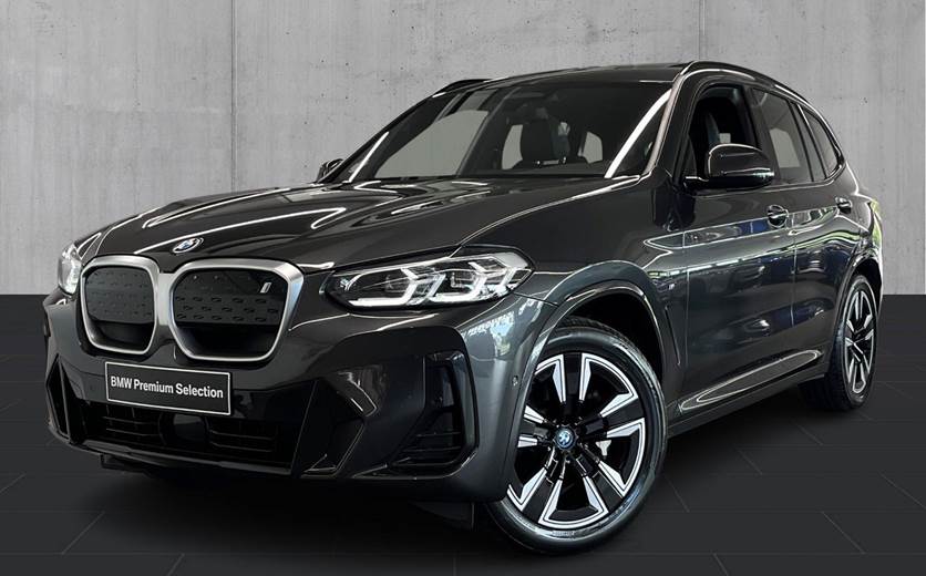 BMW iX3 Charged M-Sport