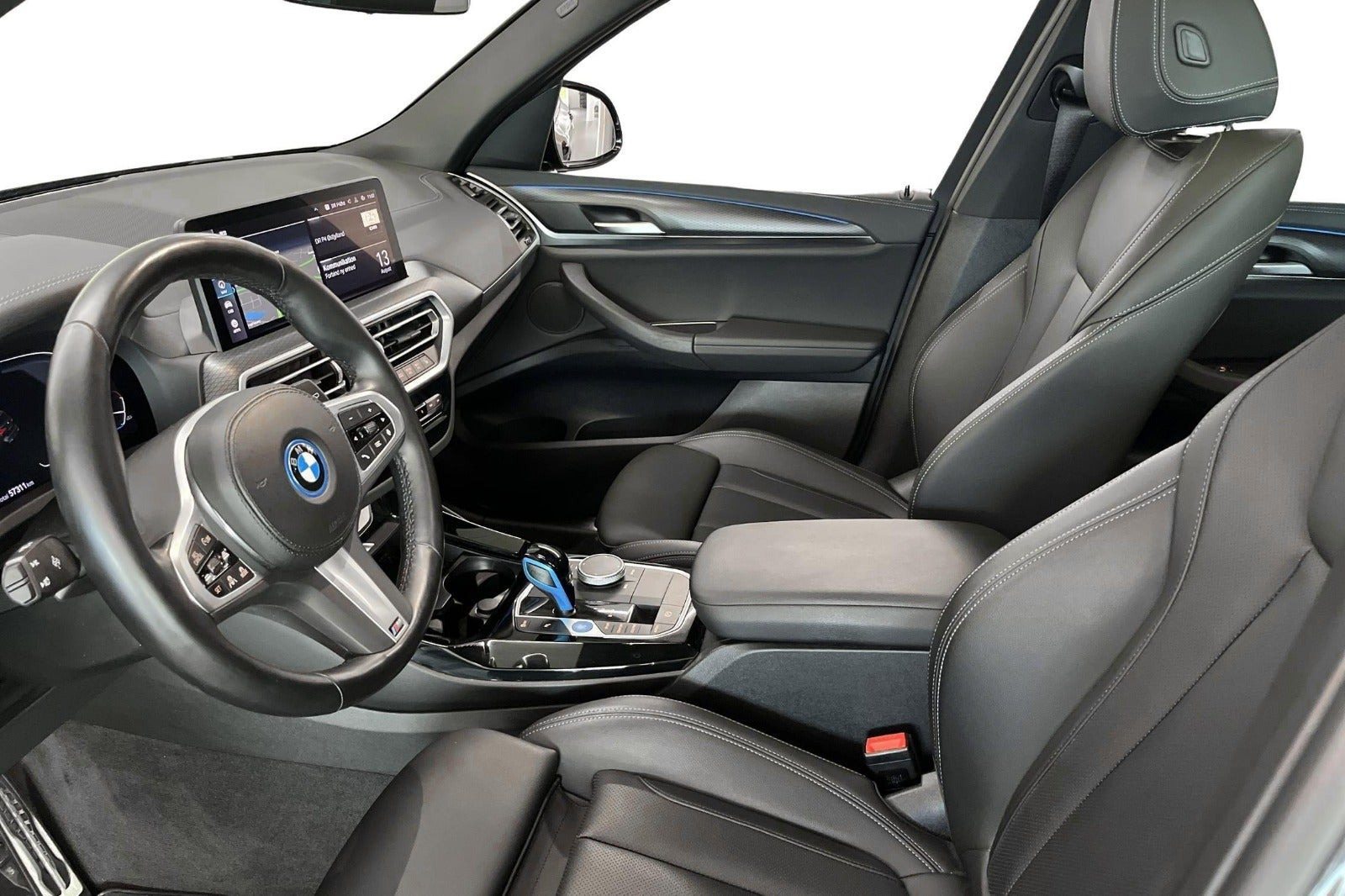 Grå BMW iX3 fra 2022