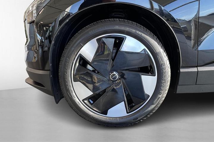Sort Volvo EX30 fra 2024