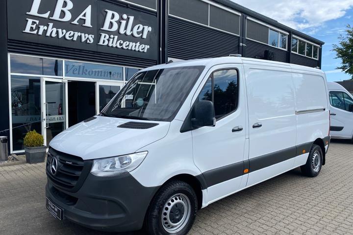 Hvid Mercedes Sprinter 315 fra 2023