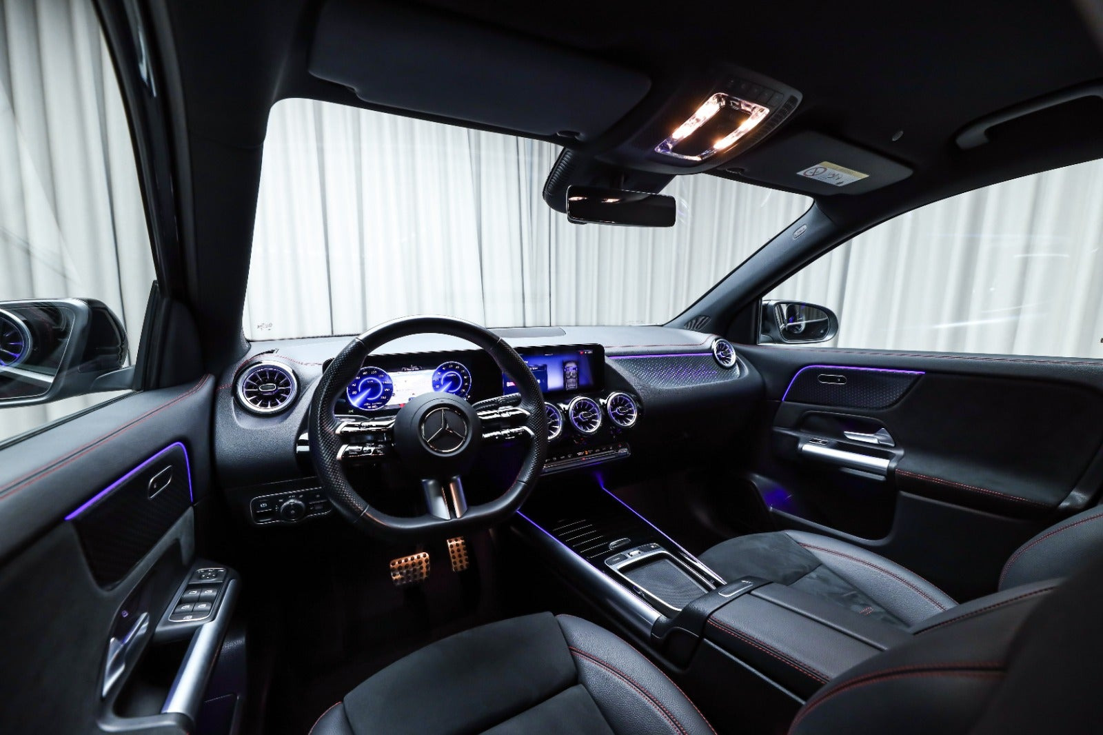 Sort Mercedes EQA250+ fra 2025