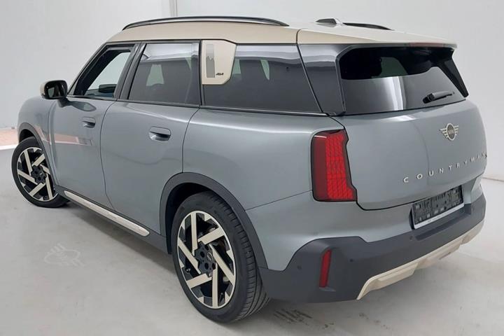 Grøn Mini Countryman SE fra 2025