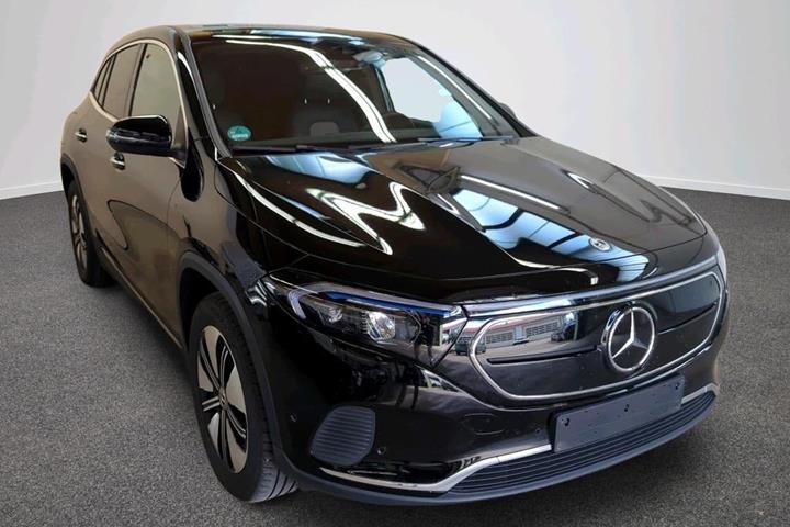 Sort Mercedes EQA250+ fra 2023