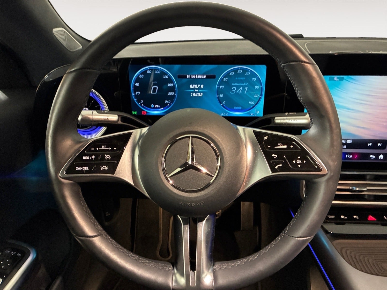 Hvid Mercedes CLA250+ fra 2026