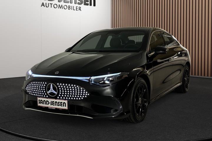 Sort Mercedes CLA250+ fra 2026