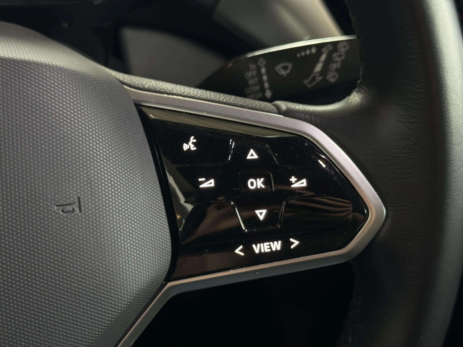 Blå VW ID.4 fra 2024