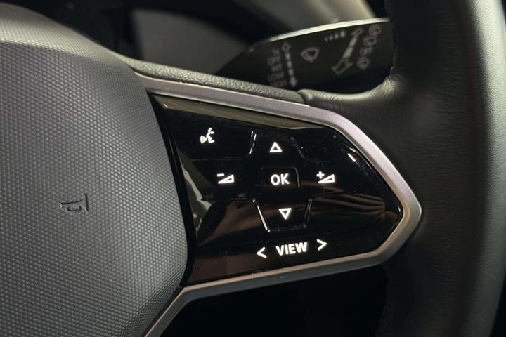 Blå VW ID.4 fra 2024