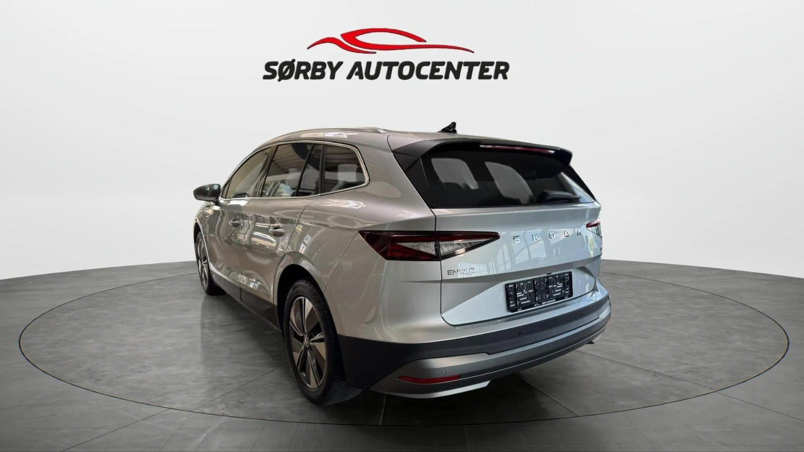 Sølv Skoda Enyaq fra 2025