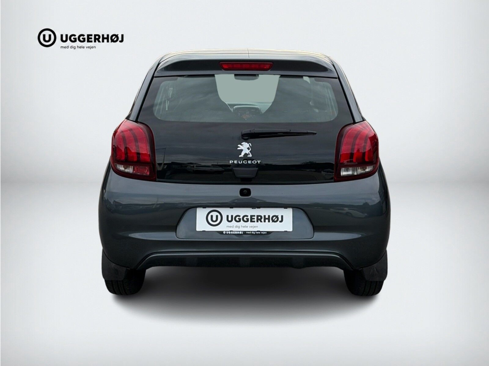 Grå Peugeot 108 fra 2020