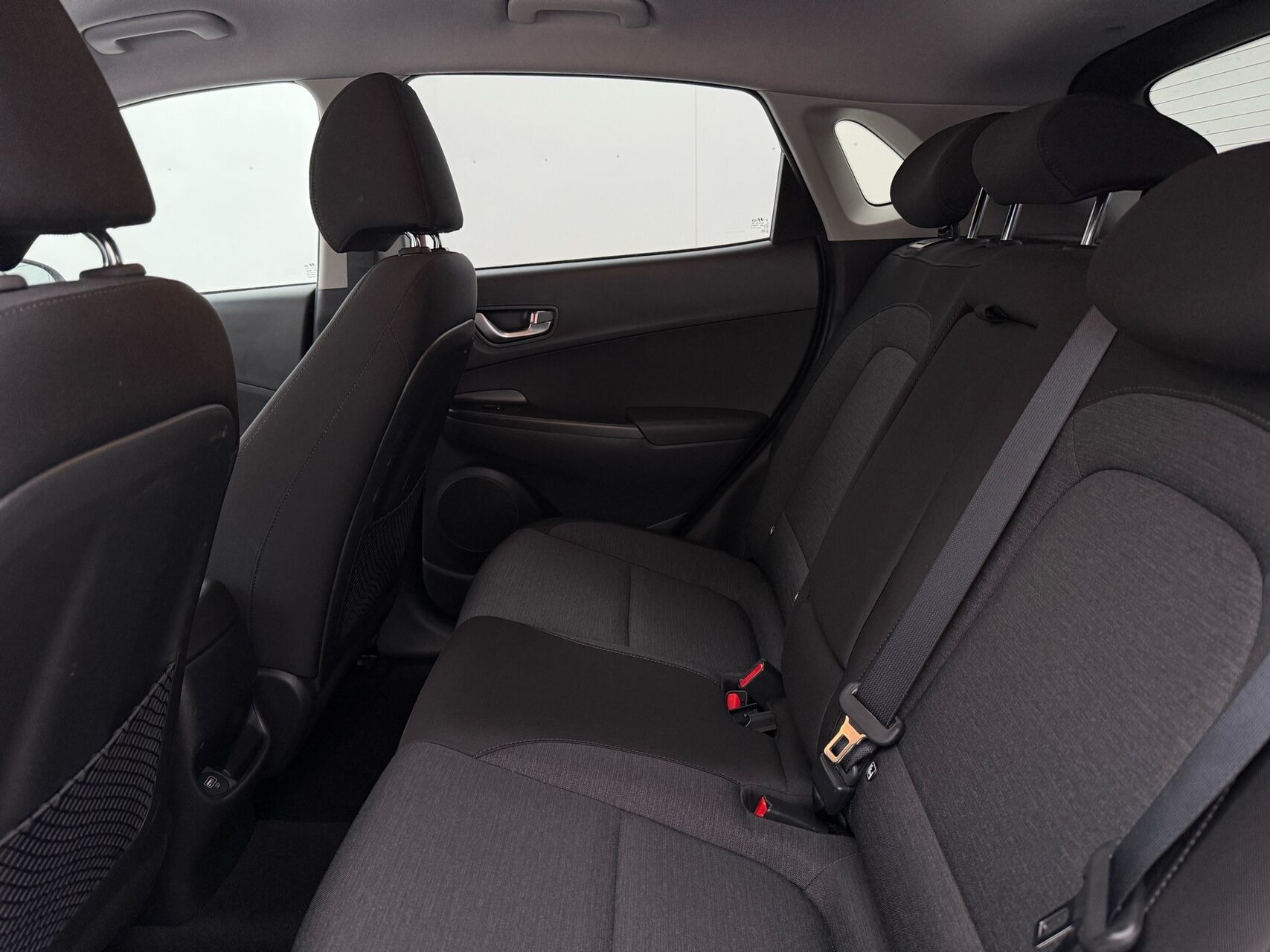 Rød Hyundai Kona fra 2023