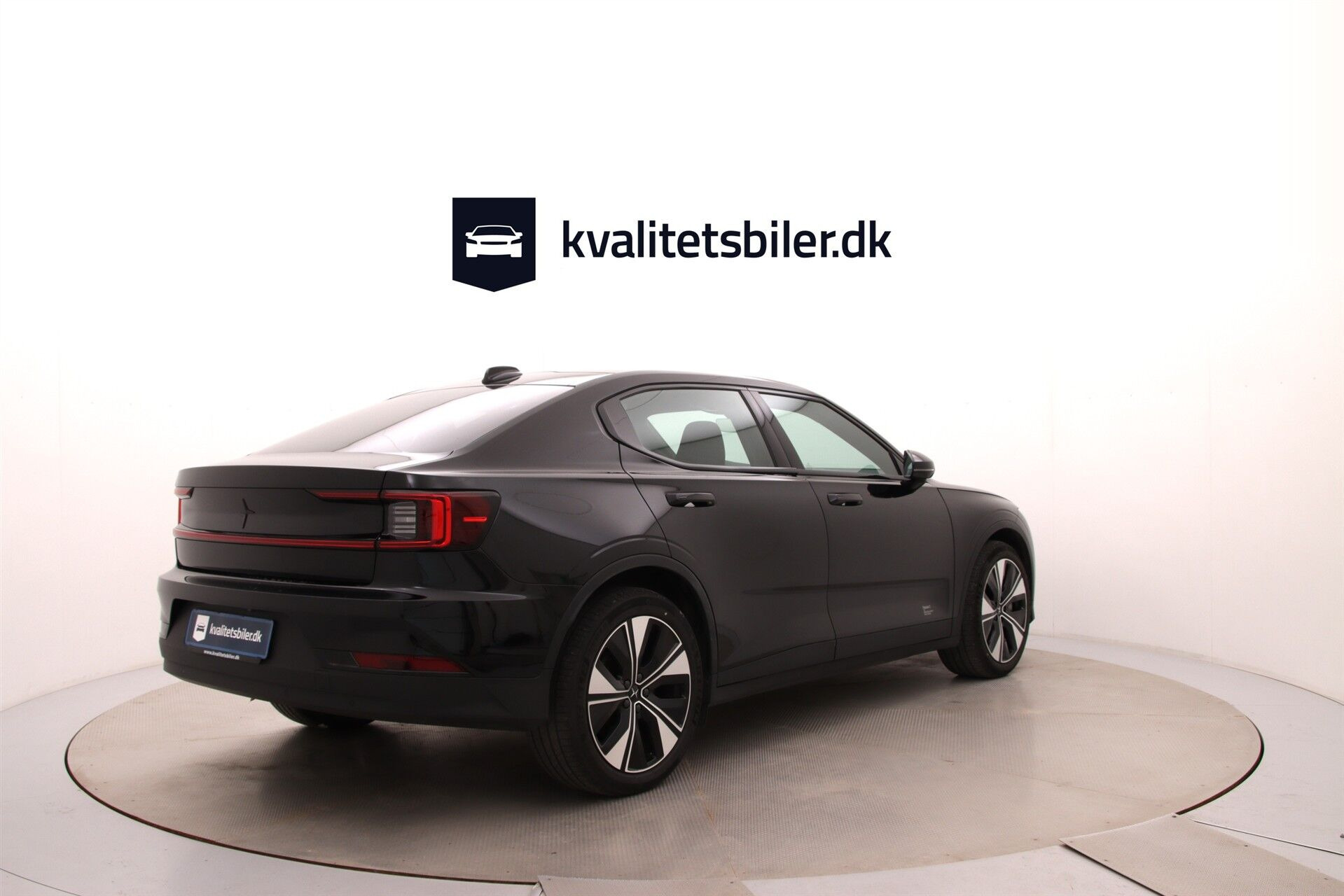 Sort Polestar 2 fra 2023