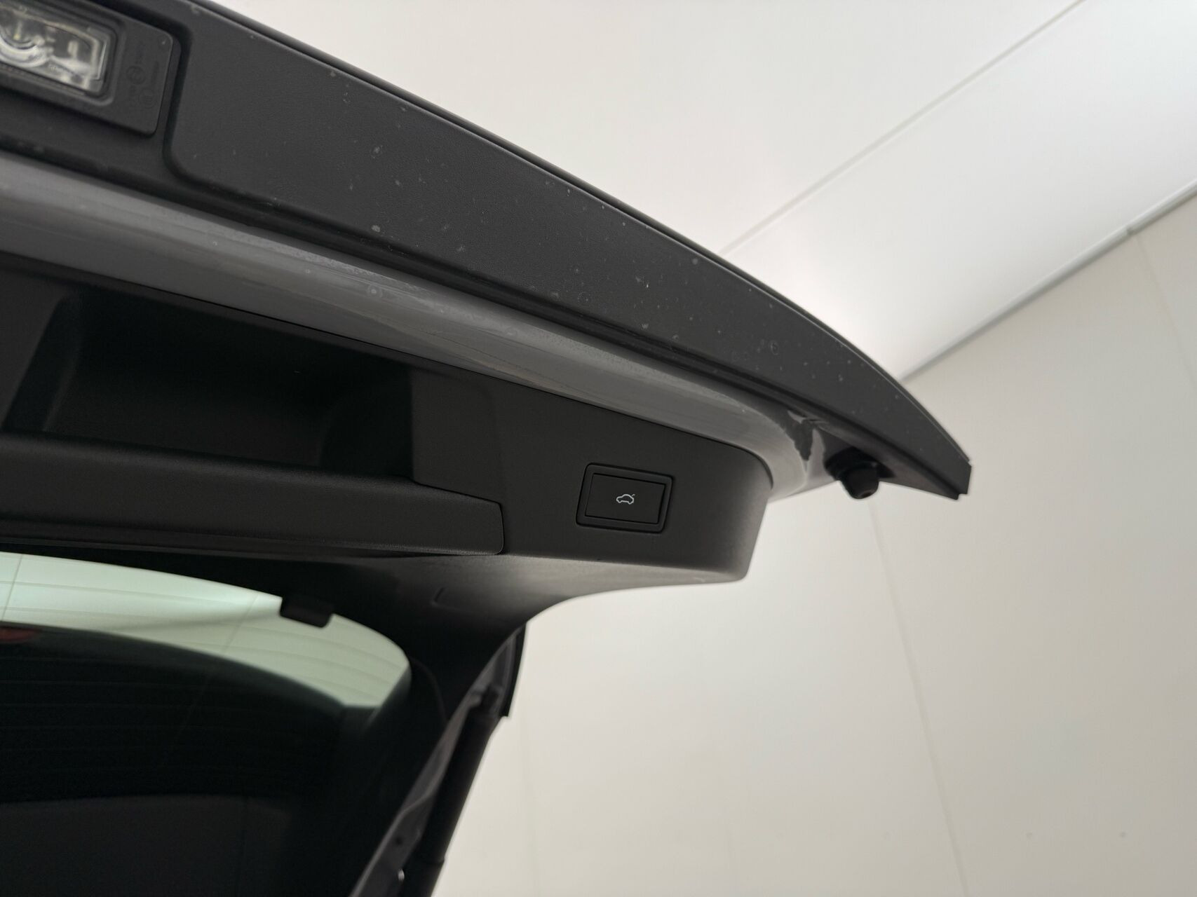 Grå VW ID.4 fra 2023