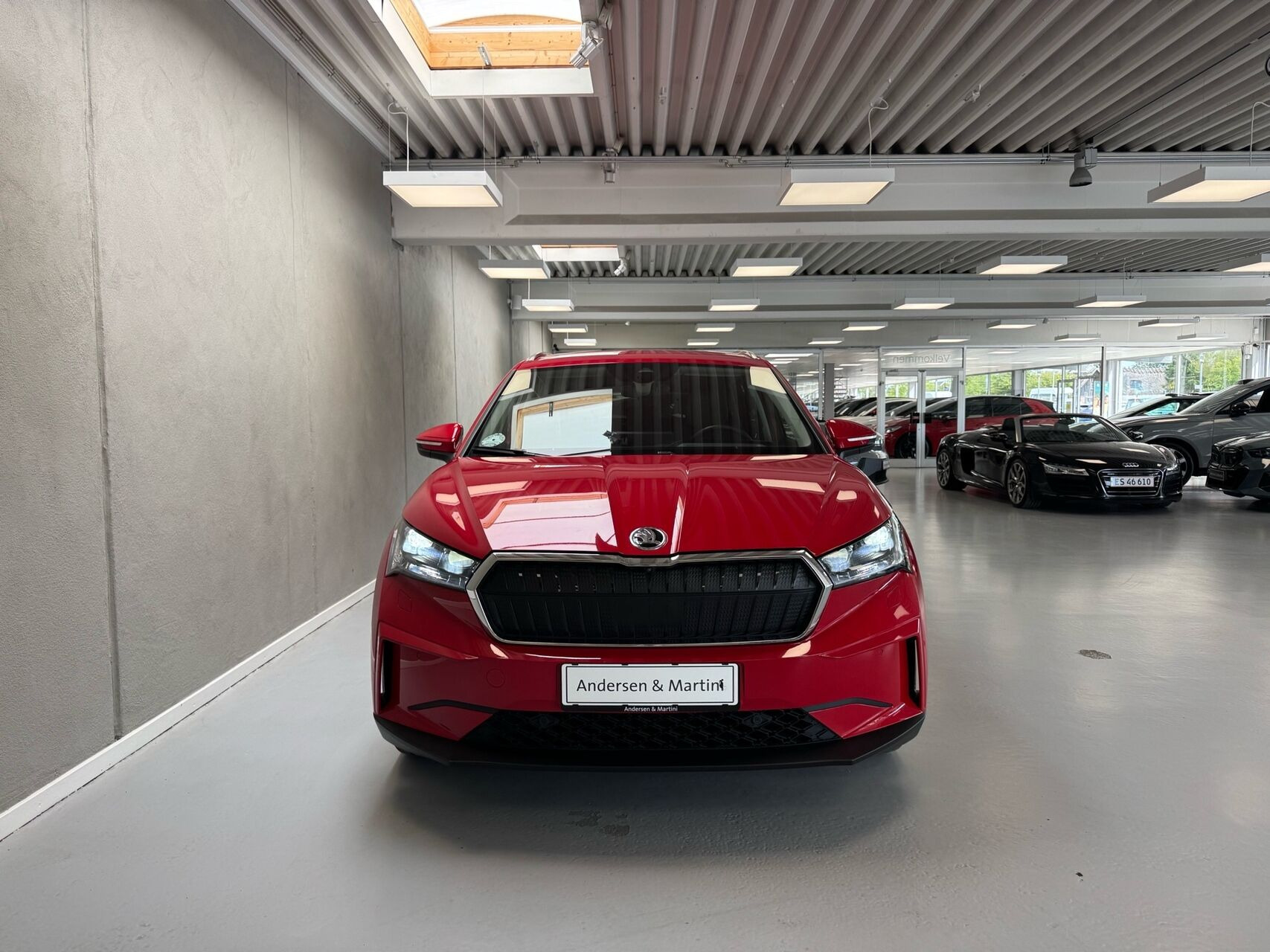 Rød Skoda Enyaq fra 2023
