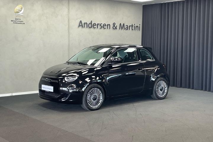 Sort Fiat 500e fra 2023