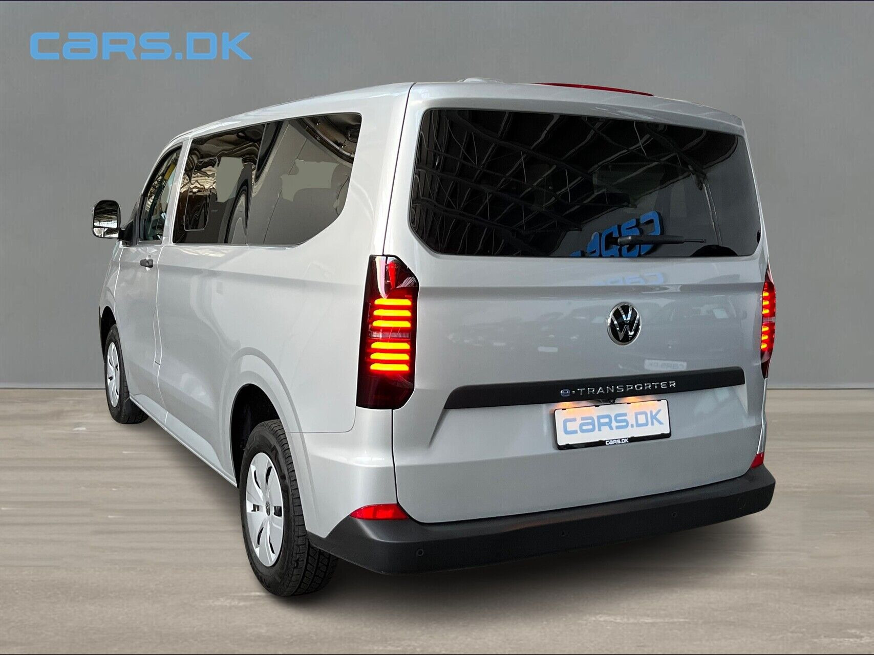 Grå VW e-Transporter fra 2026