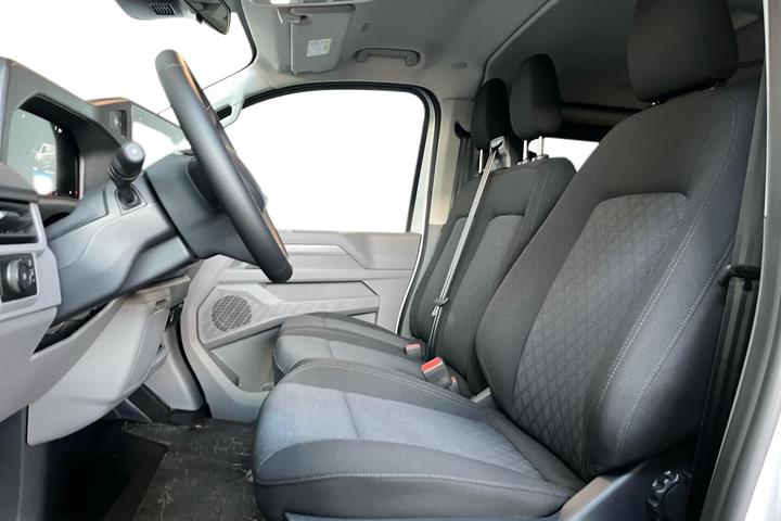 Grå VW e-Transporter fra 2026