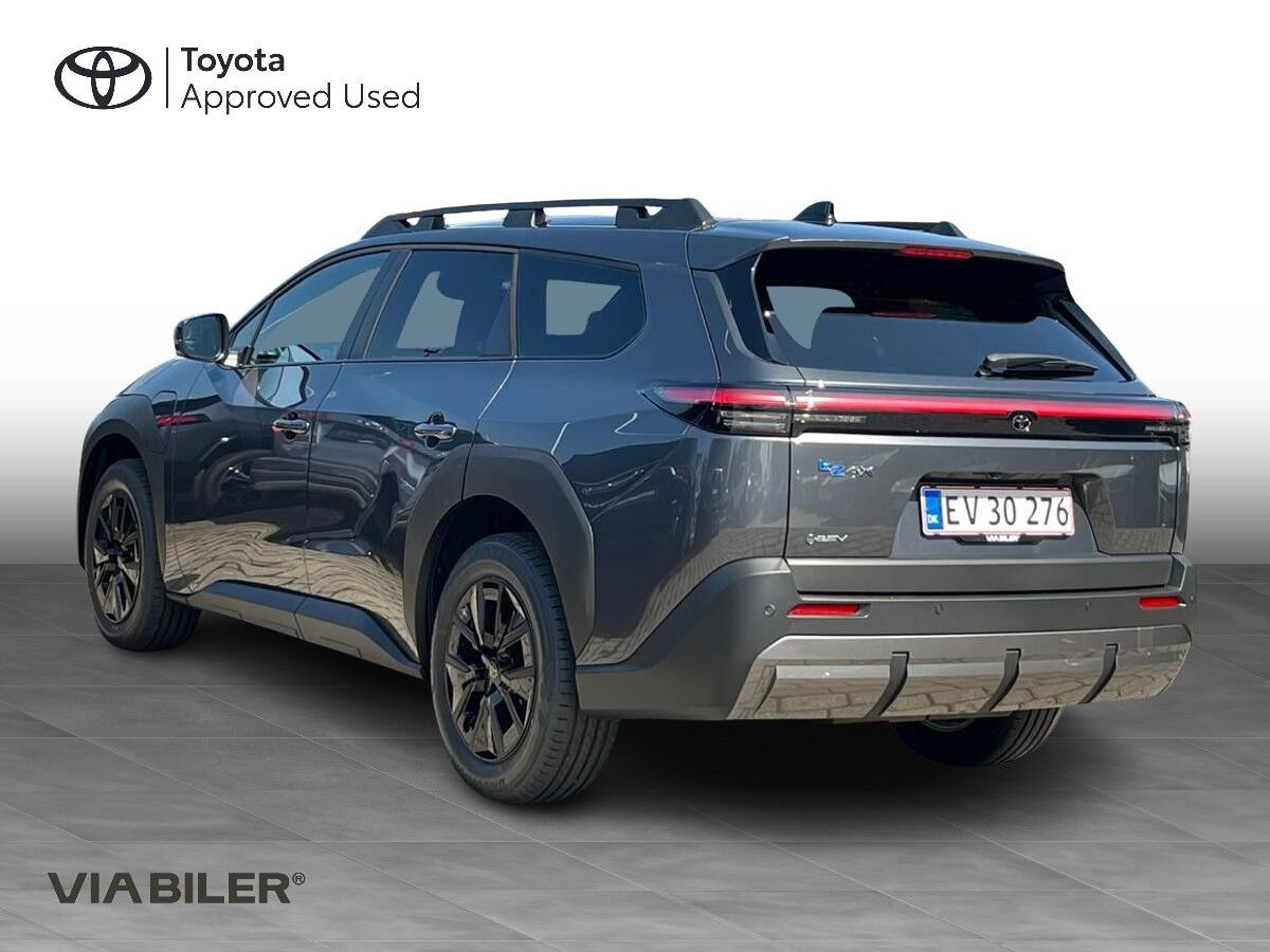 undefined Toyota bZ4X Touring fra 2026