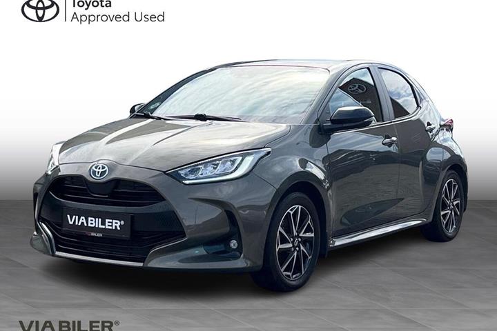 Bronze Toyota Yaris fra 2022