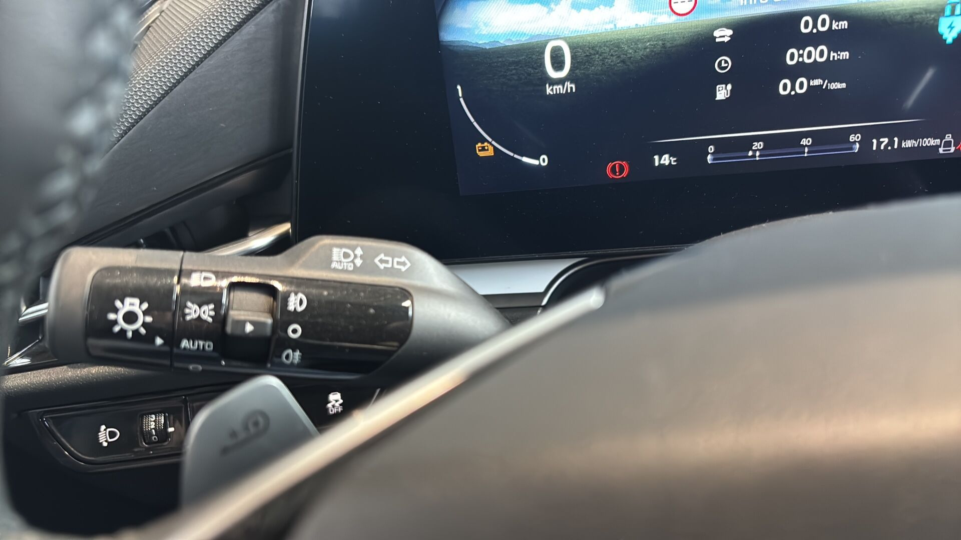 Grå Kia e-Niro fra 2023