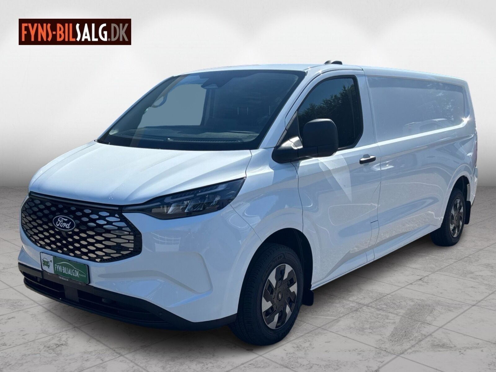 Ford E-Transit Custom 340 L2H1 EL Trend 218HK Van Aut.