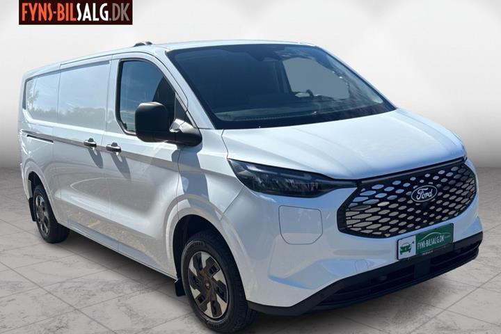 Hvid Ford E-Transit Custom fra 2025