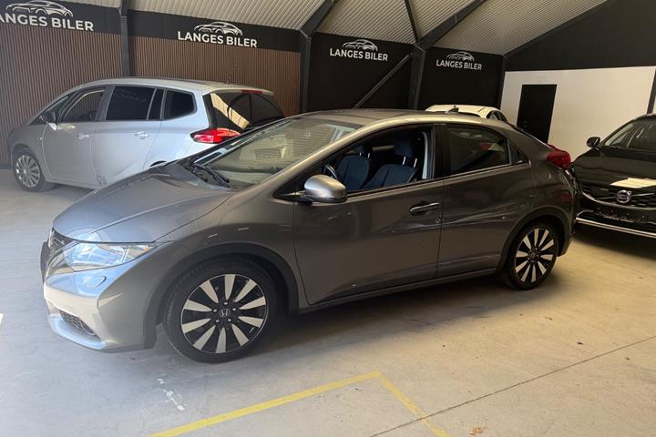 Grå Honda Civic fra 2014