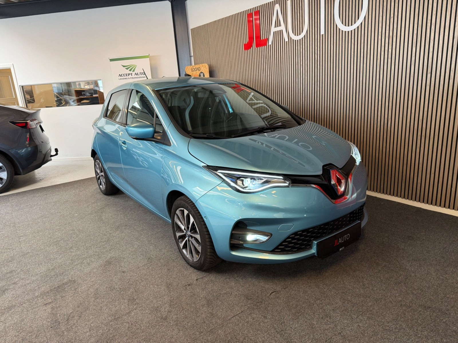 Blå Renault Zoe fra 2020