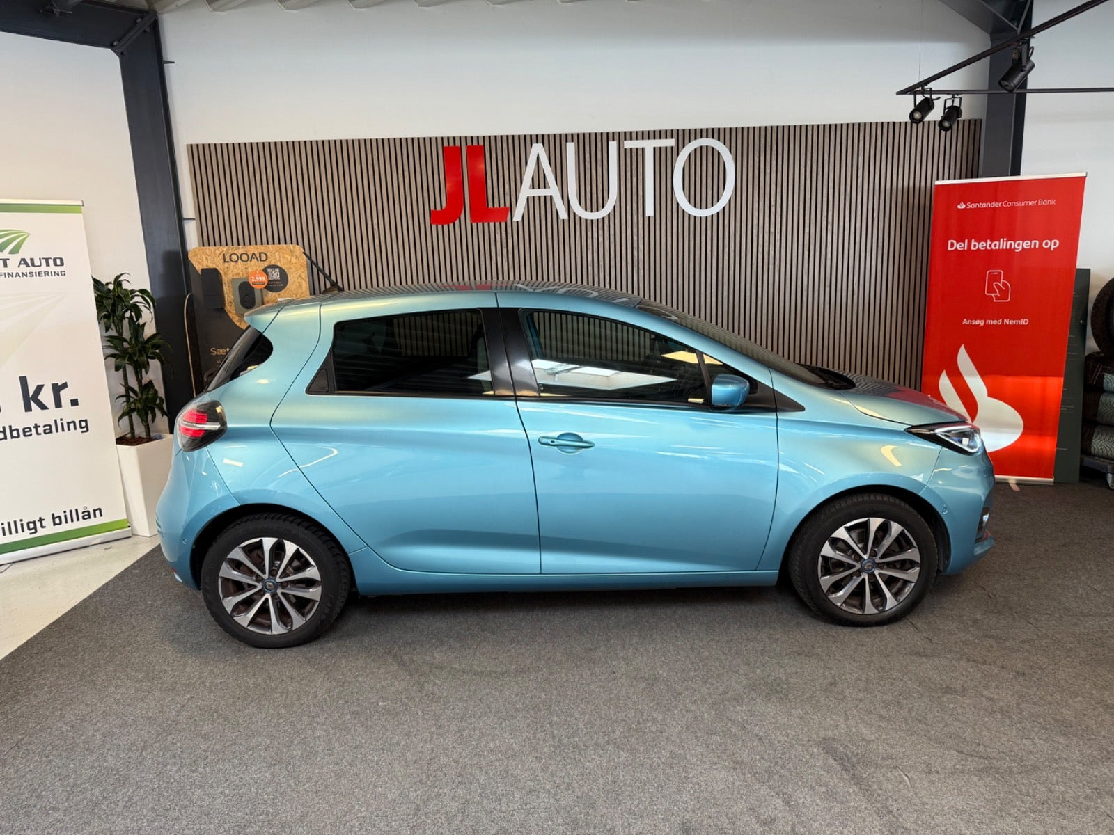 Blå Renault Zoe fra 2020