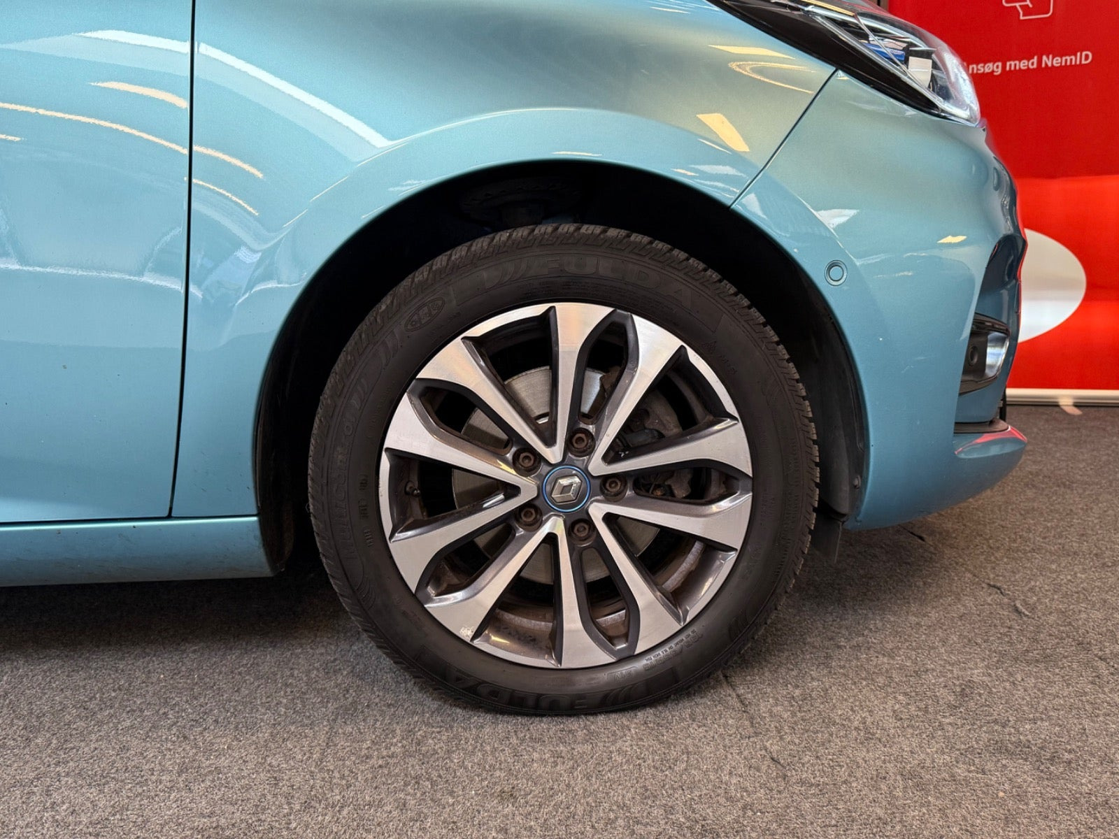 Blå Renault Zoe fra 2020