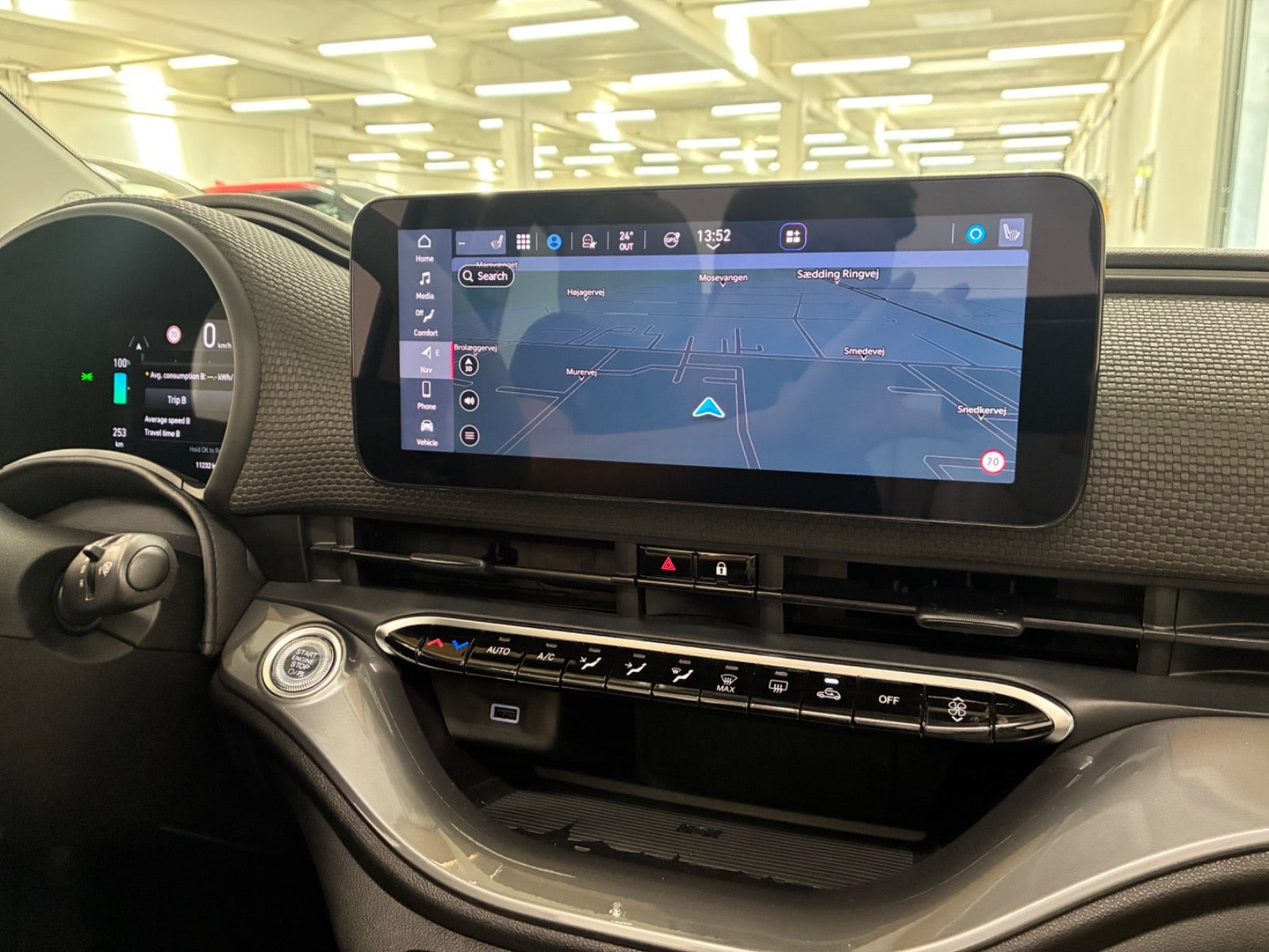 Hvid Fiat 500e fra 2023