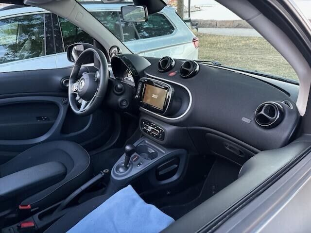 Grå Smart Fortwo fra 2019