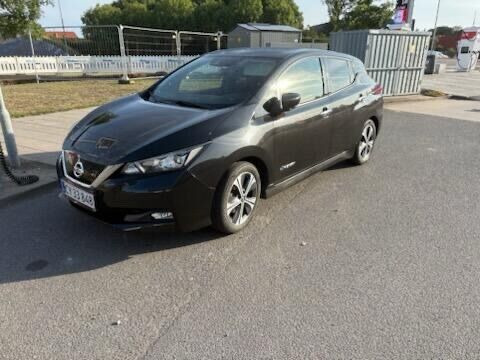 Sort Nissan Leaf fra 2018