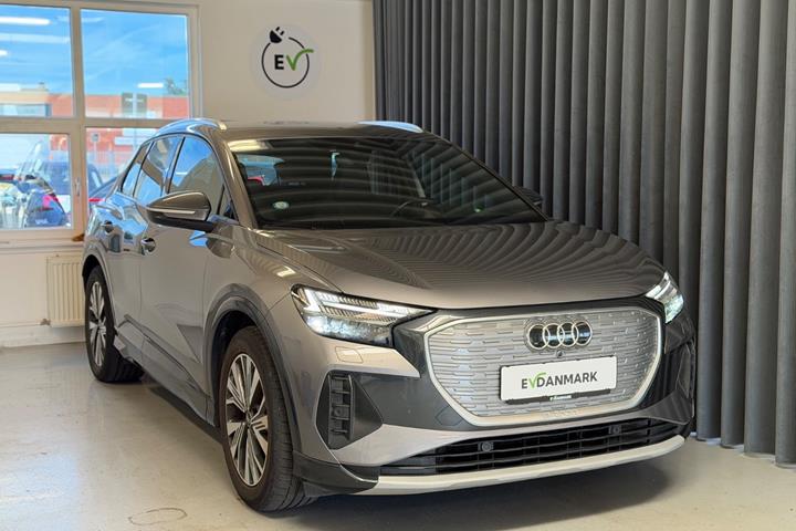 Grå Audi Q4 e-tron fra 2022