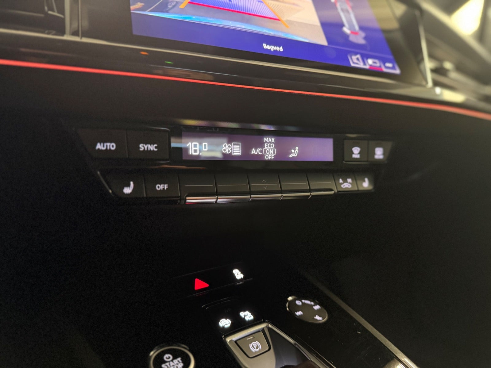 Grå Audi Q4 e-tron fra 2022